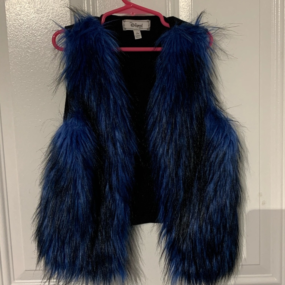 Descendants fuzzy vest